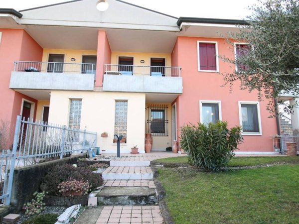 appartamento in vendita a Zimella in zona Bonaldo