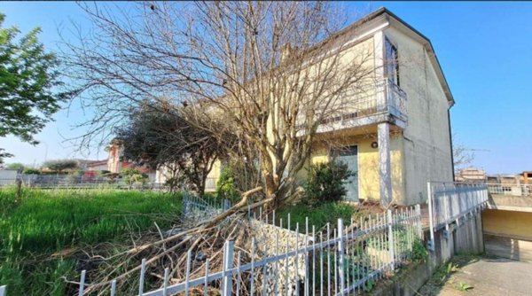 appartamento in vendita a Zimella in zona Santo Stefano