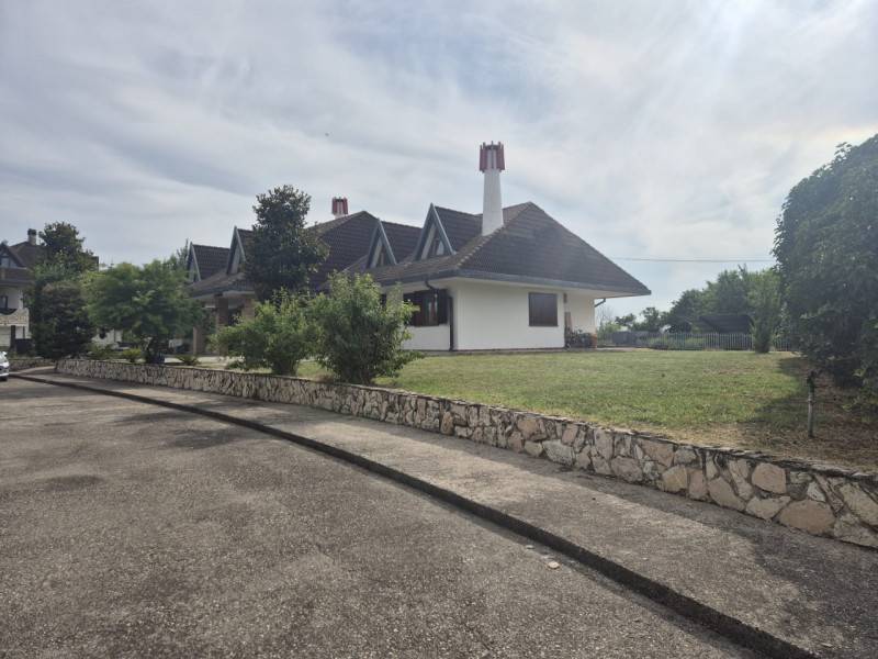 casa indipendente in vendita a Zimella in zona Bonaldo