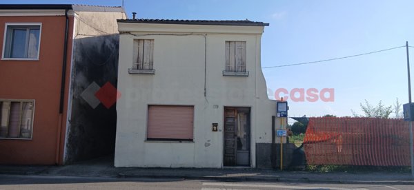 casa indipendente in vendita a Zimella