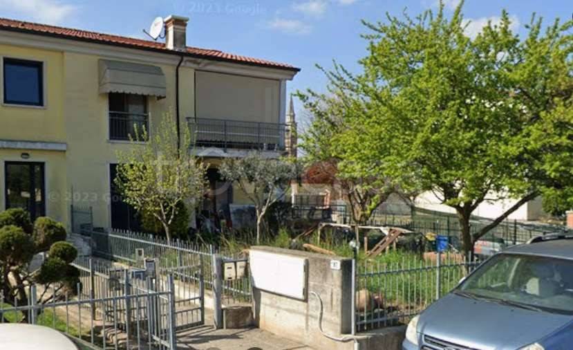 appartamento in vendita a Zimella in zona Santo Stefano