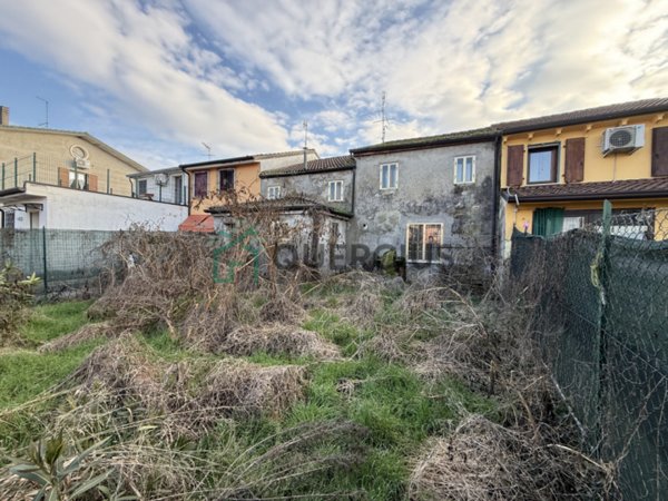 casale in vendita a Zimella