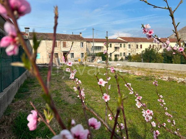 casa indipendente in vendita a Zimella in zona Santo Stefano