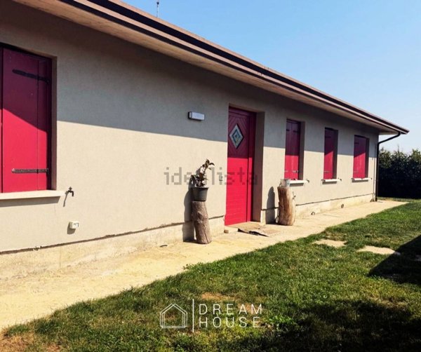 casa indipendente in vendita a Zimella