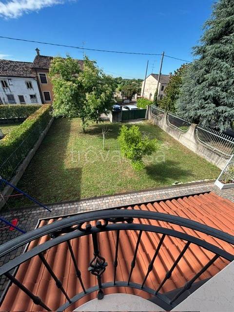 casa indipendente in vendita a Zimella in zona Santo Stefano