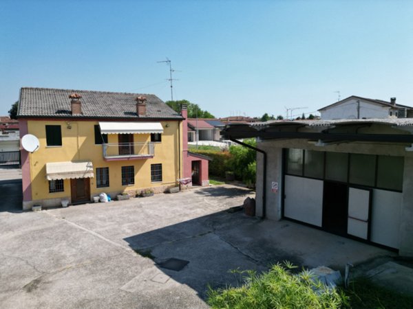 casa indipendente in vendita a Zimella in zona Bonaldo