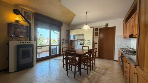 appartamento in vendita a Zimella in zona Santo Stefano