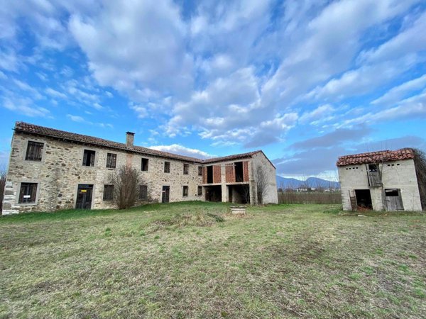 casa indipendente in vendita ad Agugliaro