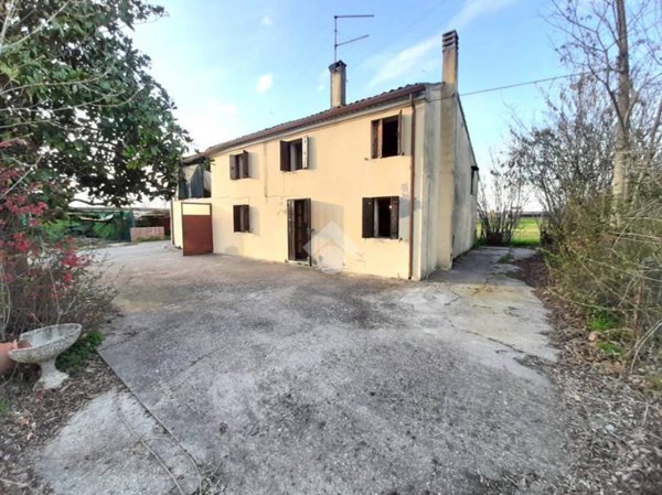 casa indipendente in vendita ad Agugliaro
