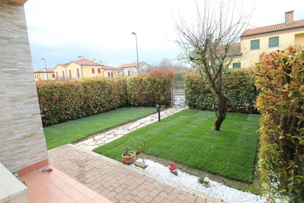 appartamento in vendita ad Agugliaro