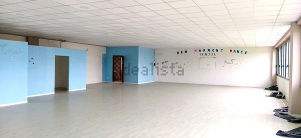 negozio in vendita ad Agugliaro