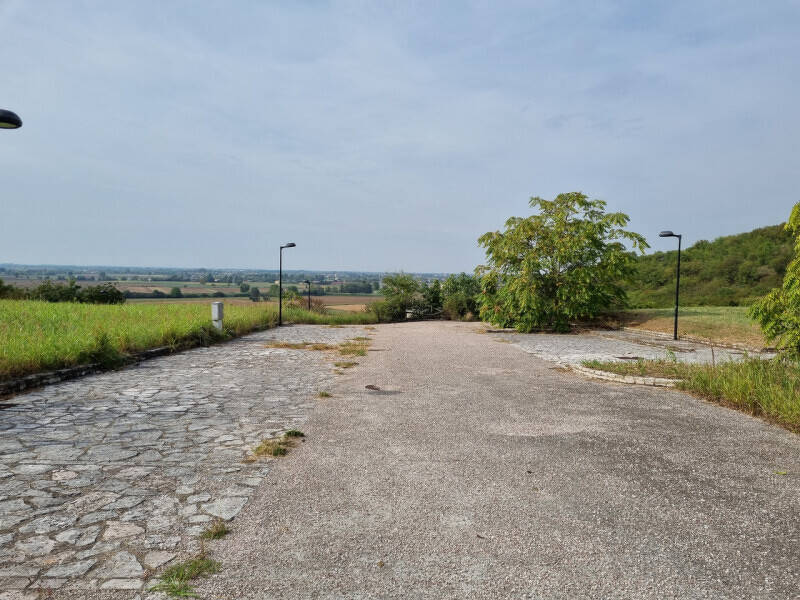 terreno edificabile in vendita ad Albettone in zona Lovertino