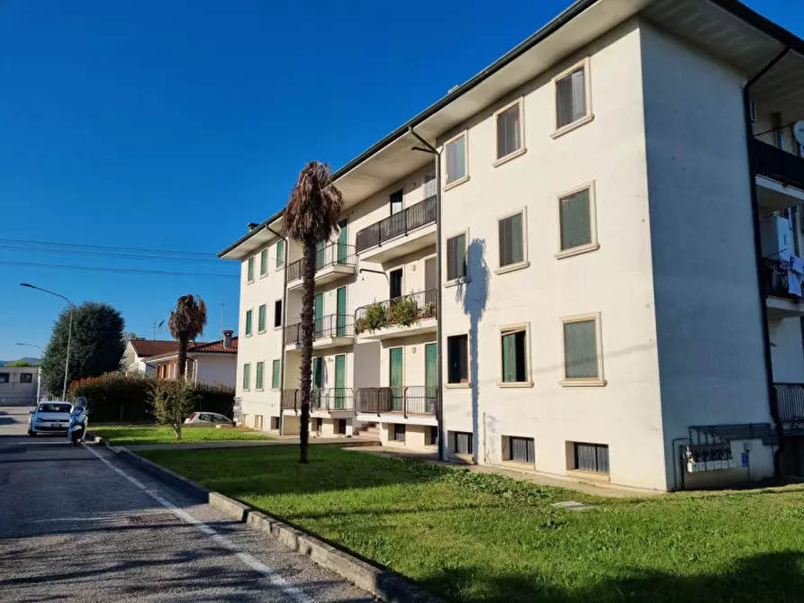 appartamento in vendita ad Albettone in zona Lovolo