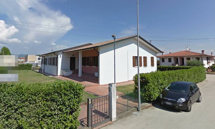 locale commerciale in vendita ad Albettone