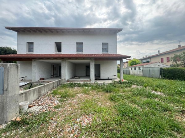 casa indipendente in vendita ad Albettone