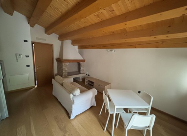 appartamento in vendita ad Albettone in zona Lovertino