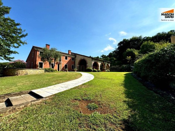 casa indipendente in vendita ad Alonte