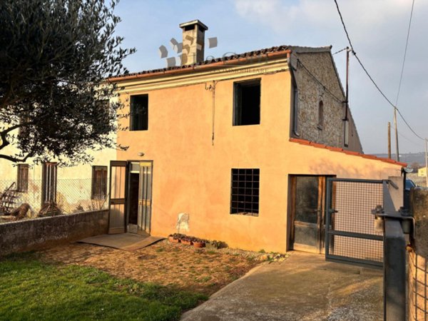 casa semindipendente in vendita ad Alonte