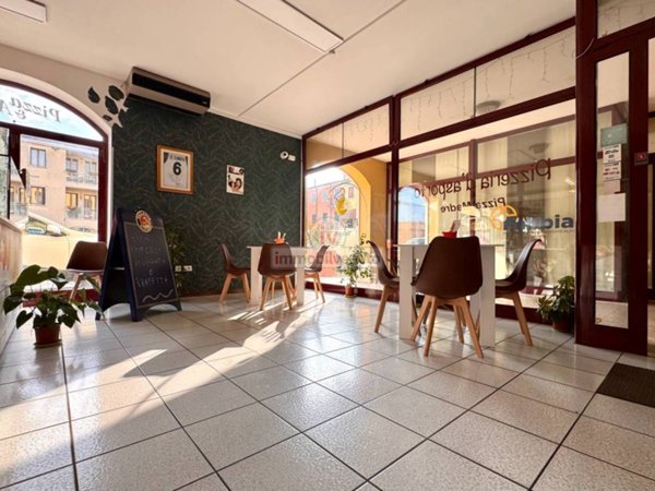 negozio in vendita ad Alonte