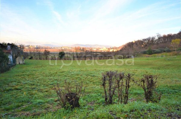 terreno edificabile in vendita ad Altavilla Vicentina