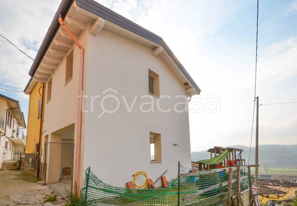 casa indipendente in vendita ad Altavilla Vicentina