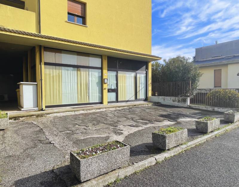 locale di sgombero in vendita ad Altavilla Vicentina
