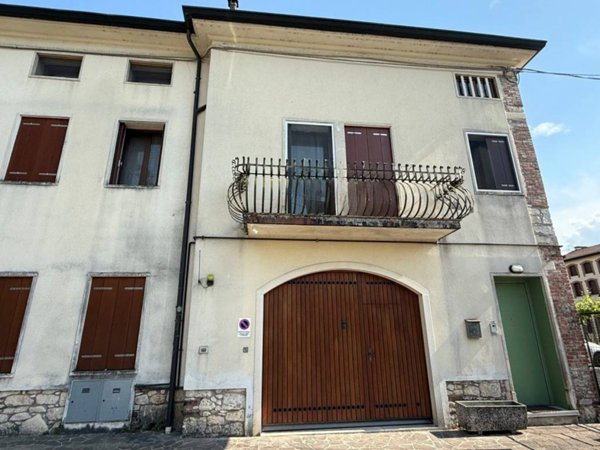 casa indipendente in vendita ad Altavilla Vicentina