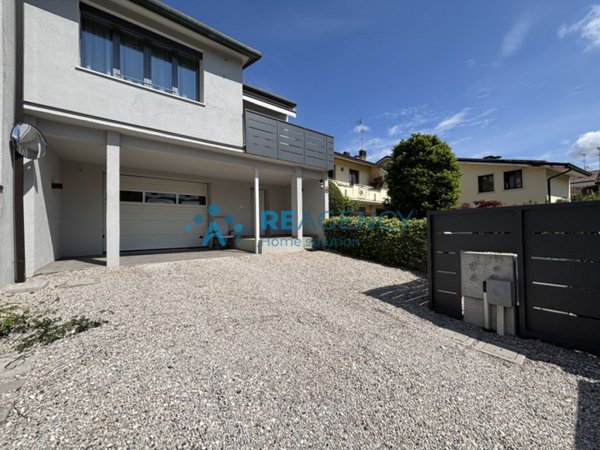 casa indipendente in vendita ad Altavilla Vicentina