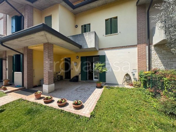 casa indipendente in vendita ad Altavilla Vicentina