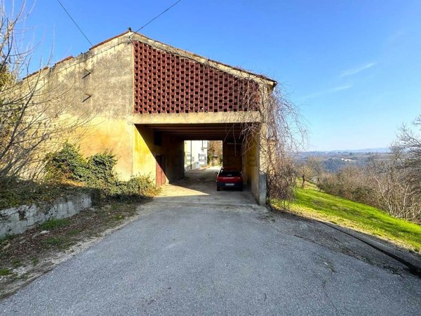 casale in vendita ad Altavilla Vicentina in zona Valmarana