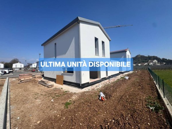 casa indipendente in vendita ad Altavilla Vicentina