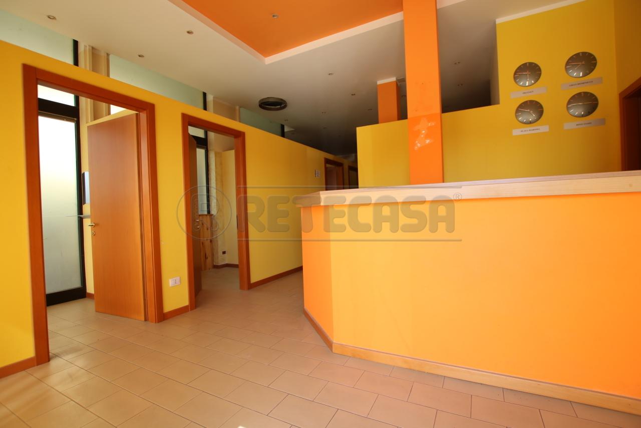 locale commerciale in vendita ad Altavilla Vicentina