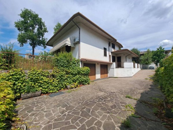 casa indipendente in vendita ad Altavilla Vicentina