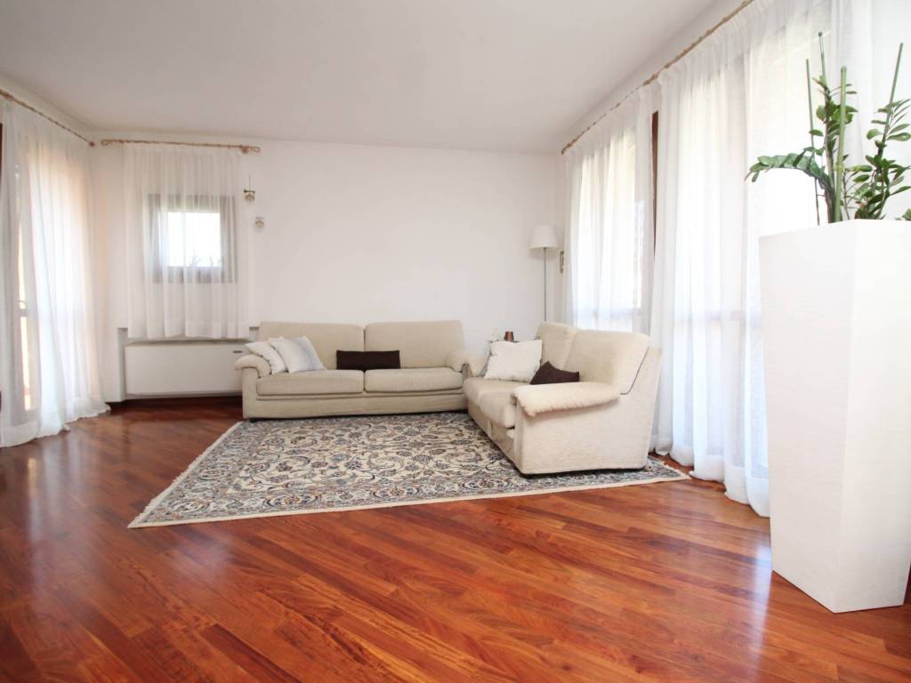 appartamento in vendita ad Altavilla Vicentina