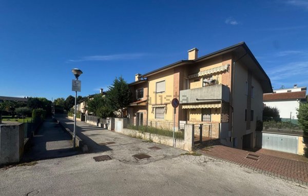 appartamento in vendita ad Altavilla Vicentina