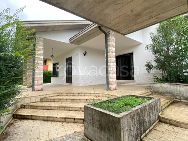 casa indipendente in vendita ad Altavilla Vicentina