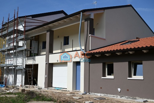 casa indipendente in vendita ad Altavilla Vicentina