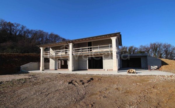 casa indipendente in vendita ad Altavilla Vicentina