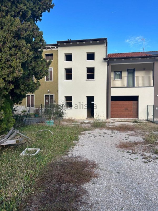casa indipendente in vendita ad Altavilla Vicentina