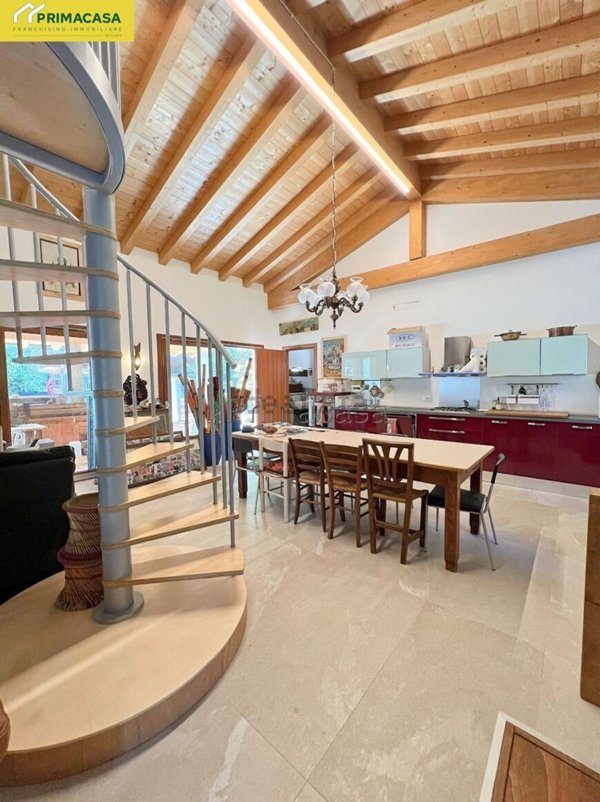 casa indipendente in vendita ad Altavilla Vicentina in zona Valmarana