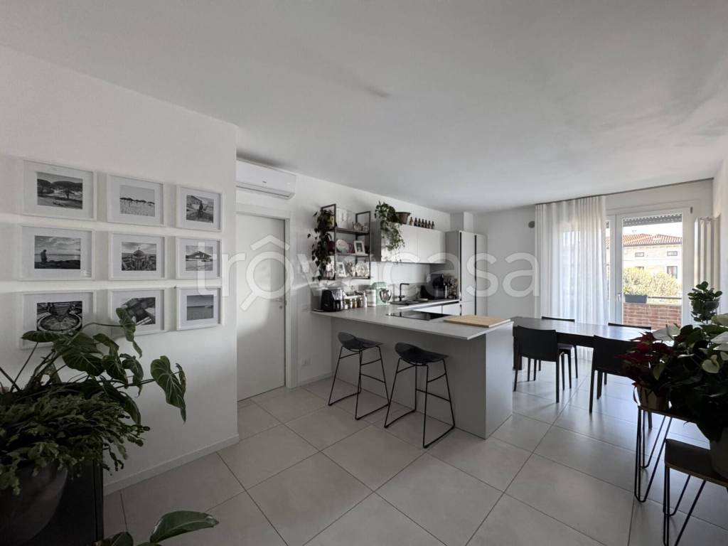 appartamento in vendita ad Altavilla Vicentina