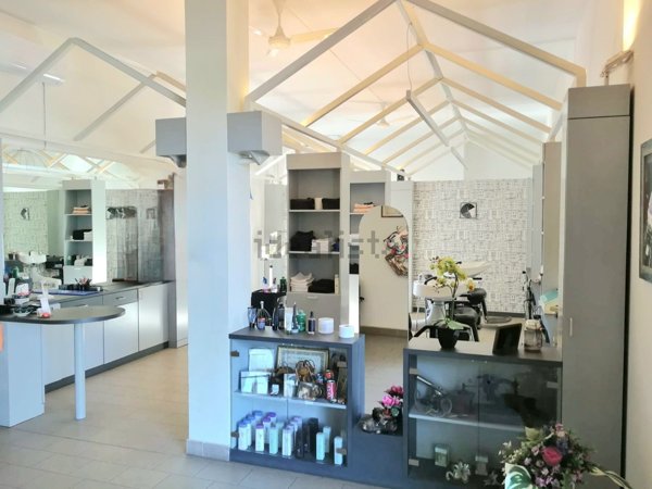 locale commerciale in vendita ad Altavilla Vicentina