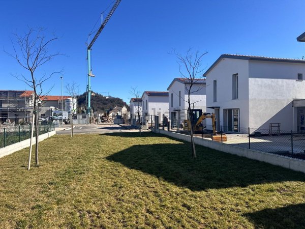 casa indipendente in vendita ad Altavilla Vicentina