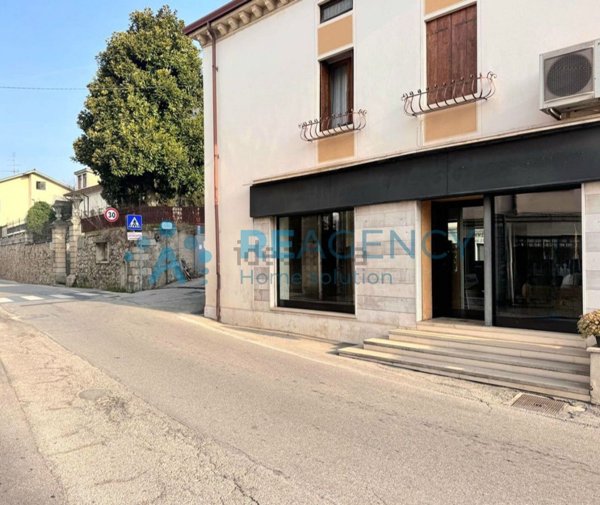 ufficio in vendita ad Altavilla Vicentina