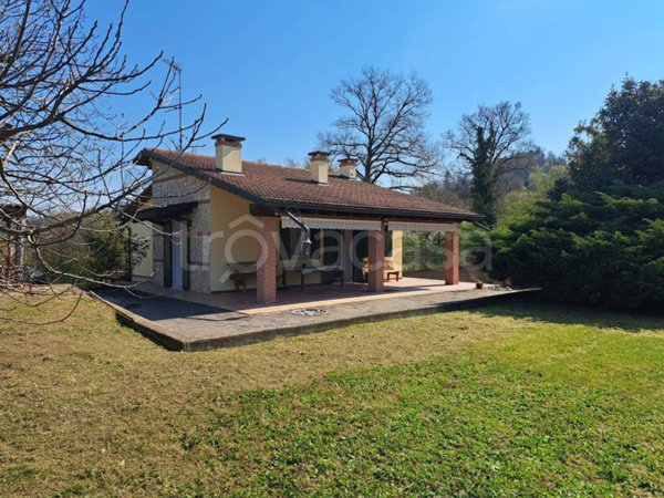 casa indipendente in vendita ad Altavilla Vicentina