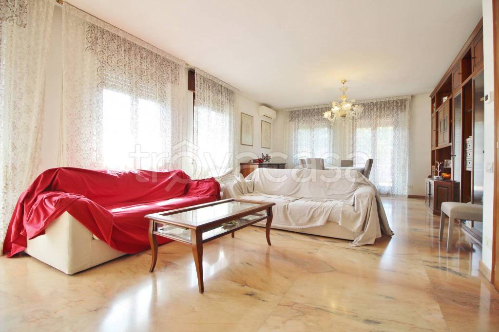 appartamento in vendita ad Altavilla Vicentina