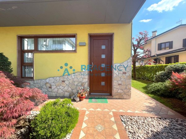 casa indipendente in vendita ad Altavilla Vicentina