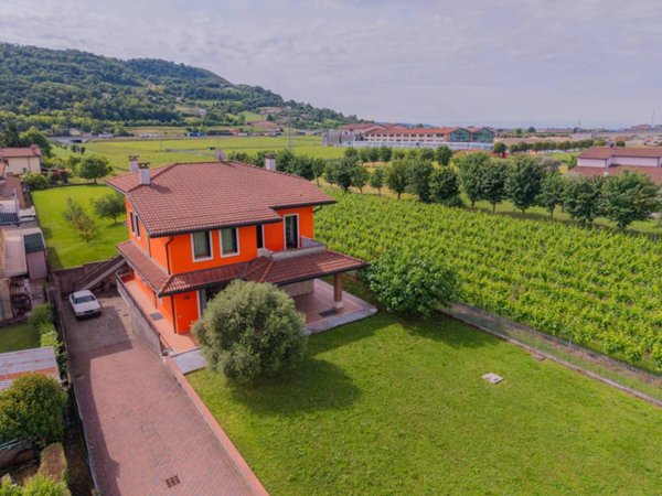 casa indipendente in vendita ad Altavilla Vicentina