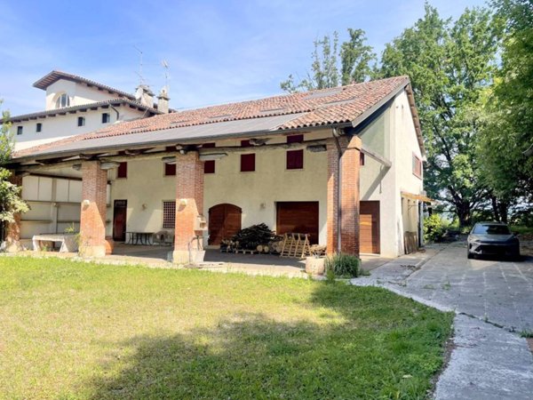 casa indipendente in vendita ad Altavilla Vicentina
