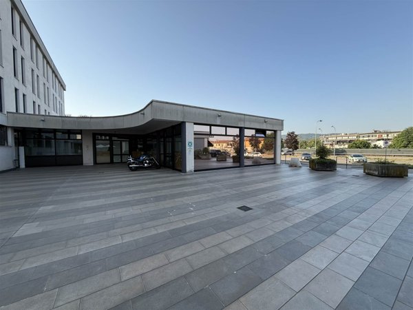 negozio in vendita ad Altavilla Vicentina